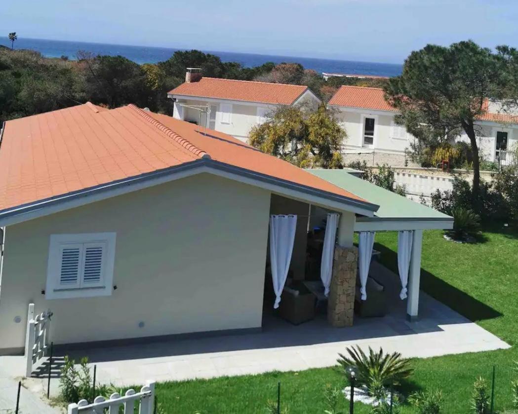 Magnifique Villa Neuve En Bord De Mer Сассари Экстерьер фото